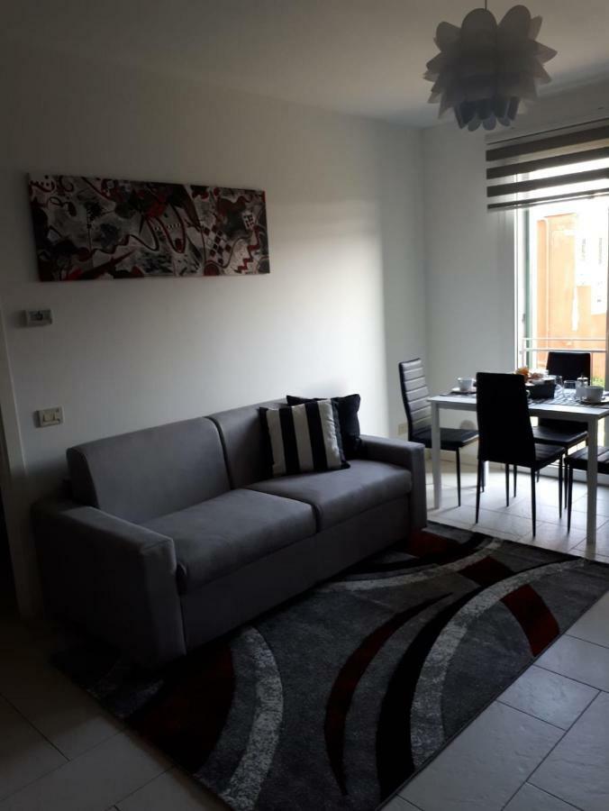My Home Apartment 米拉 外观 照片