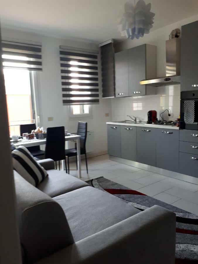 My Home Apartment 米拉 外观 照片
