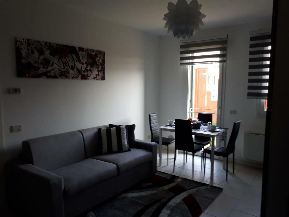 My Home Apartment 米拉 外观 照片