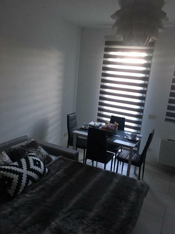 My Home Apartment 米拉 外观 照片